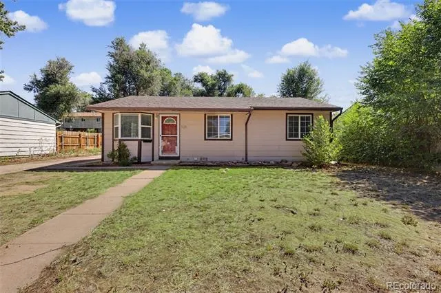 105 Linden Drive Colorado Springs, CO 80911