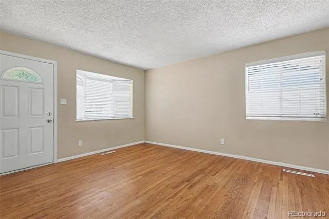105 Linden Drive Colorado Springs, CO 80911