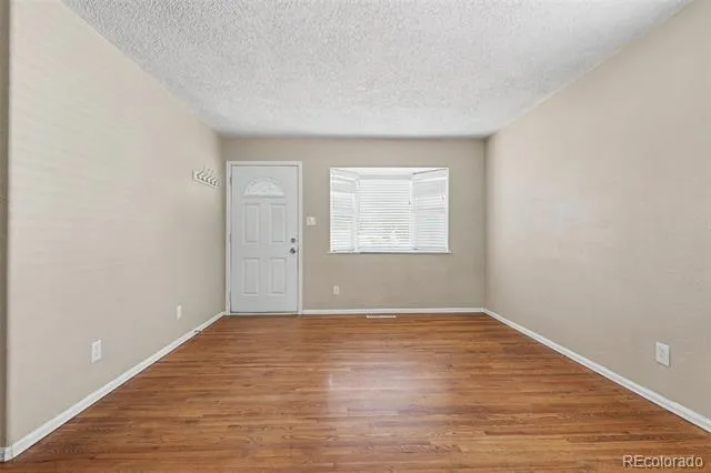 105 Linden Drive Colorado Springs, CO 80911