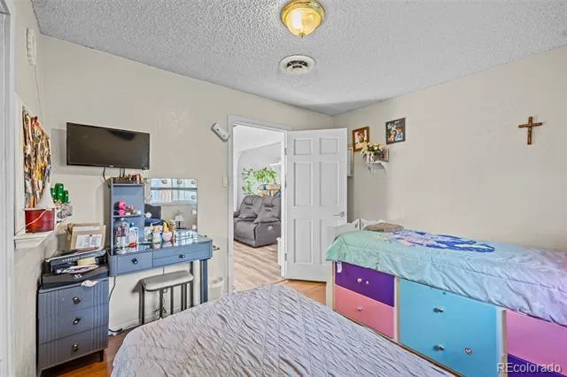 3475 W Dakota Avenue Denver, CO 80219