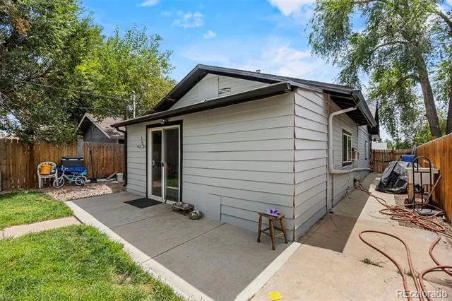 3475 W Dakota Avenue Denver, CO 80219