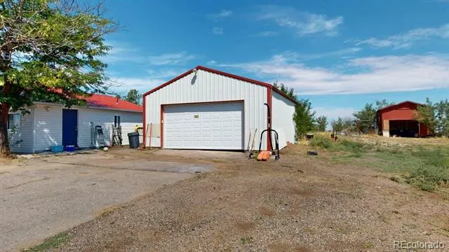 6138 S County Road 181 Byers, CO 80103