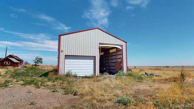 6138 S County Road 181 Byers, CO 80103