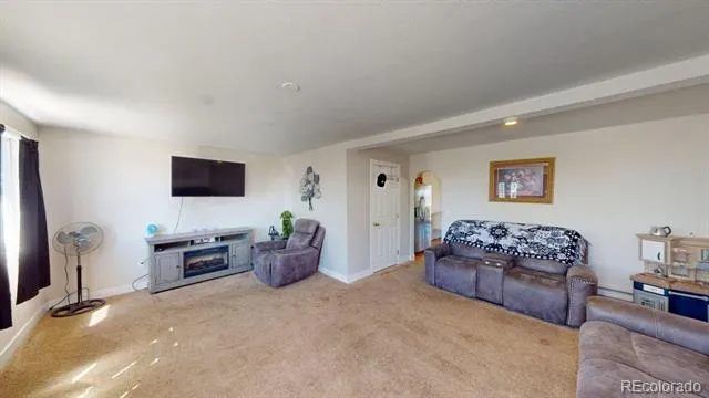 6138 S County Road 181 Byers, CO 80103