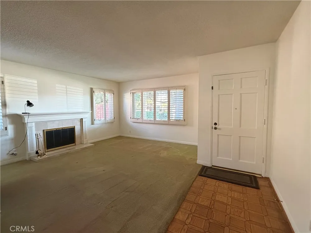 515 W Marbury Covina, CA 91723