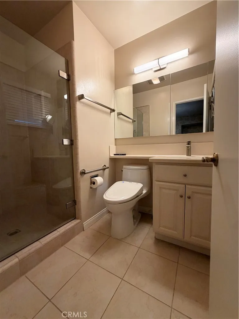515 W Marbury Covina, CA 91723