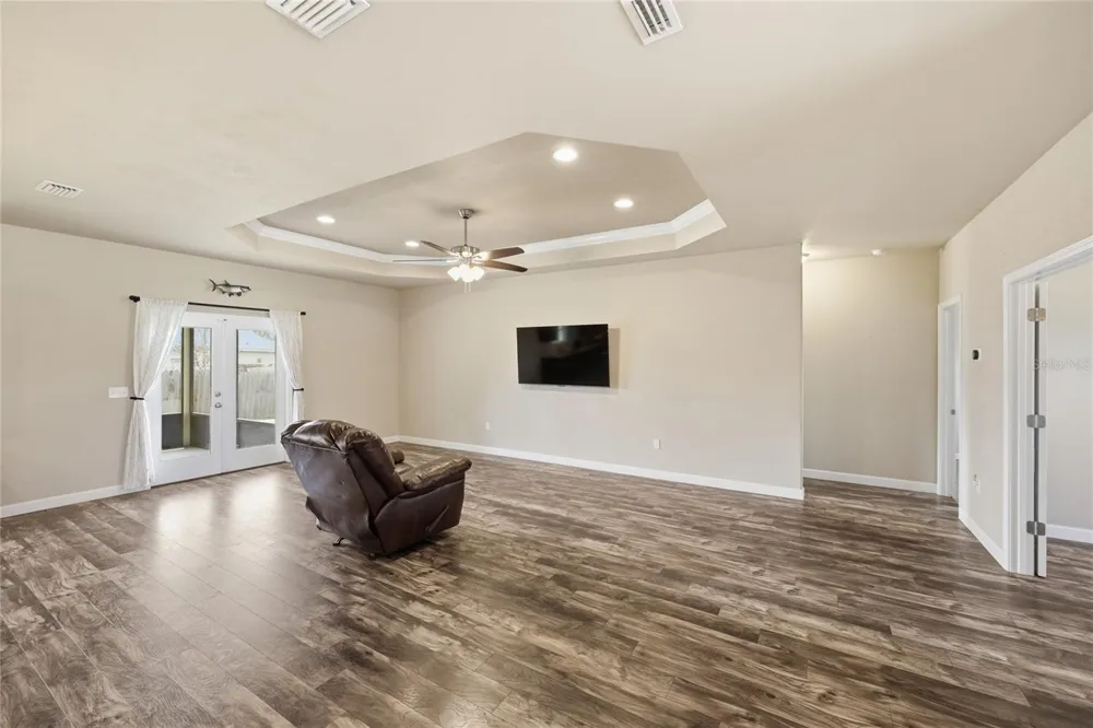 22971 NW 6TH LANE Newberry, FL 32669