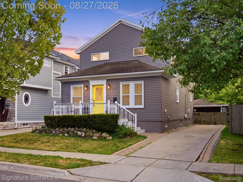 1444 Holland Street Birmingham City, MI 48009