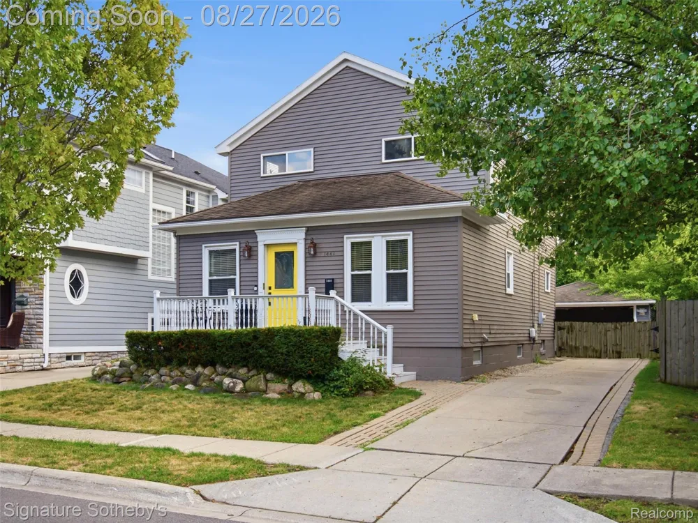 1444 Holland Street Birmingham City, MI 48009