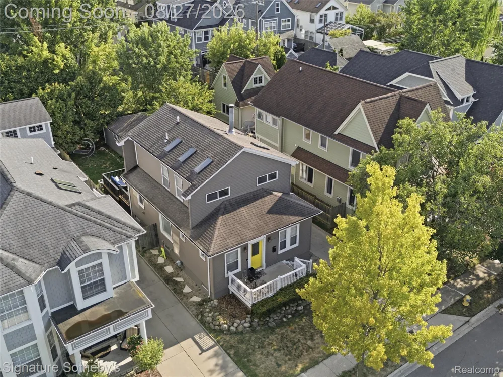 1444 Holland Street Birmingham City, MI 48009