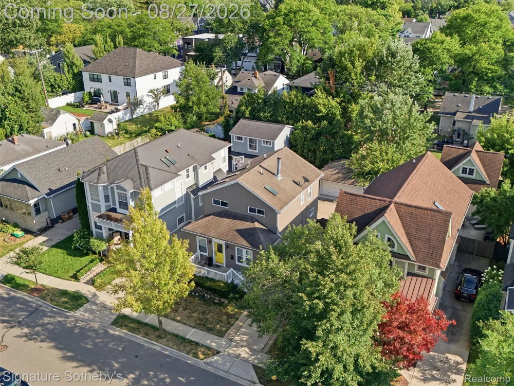 1444 Holland Street Birmingham City, MI 48009
