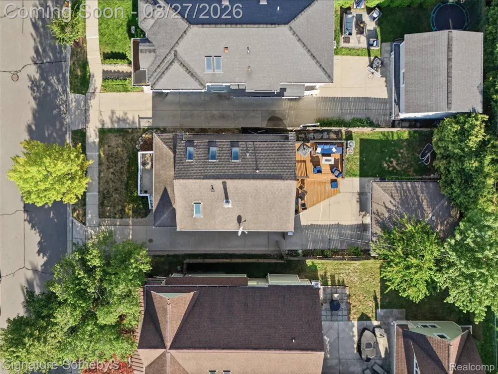 1444 Holland Street Birmingham City, MI 48009