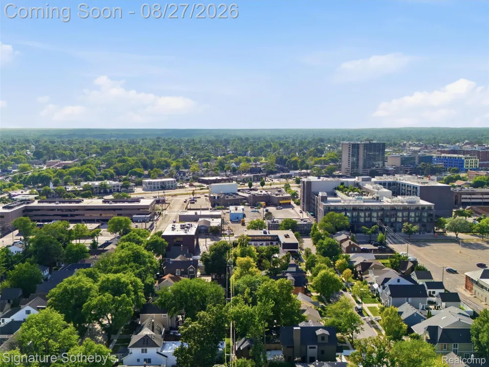 1444 Holland Street Birmingham City, MI 48009