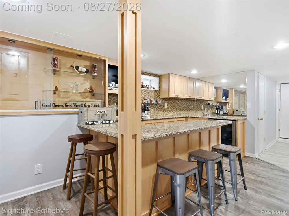 1444 Holland Street Birmingham City, MI 48009