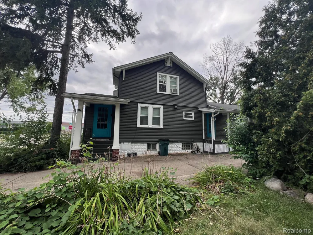 1791 E Saratoga Street Ferndale City, MI 48220