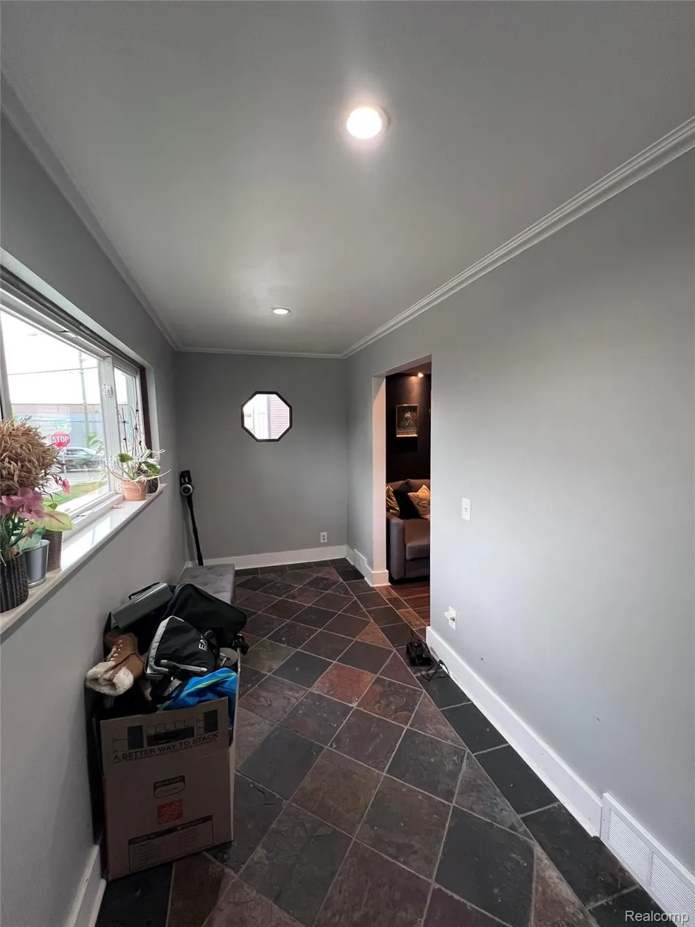 1791 E Saratoga Street Ferndale City, MI 48220