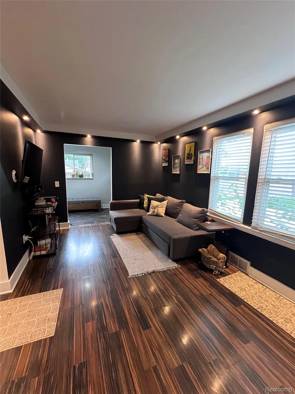 1791 E Saratoga Street Ferndale City, MI 48220
