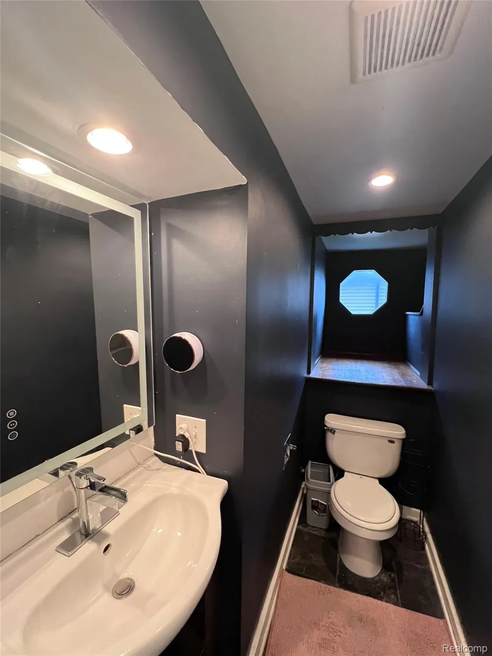 1791 E Saratoga Street Ferndale City, MI 48220