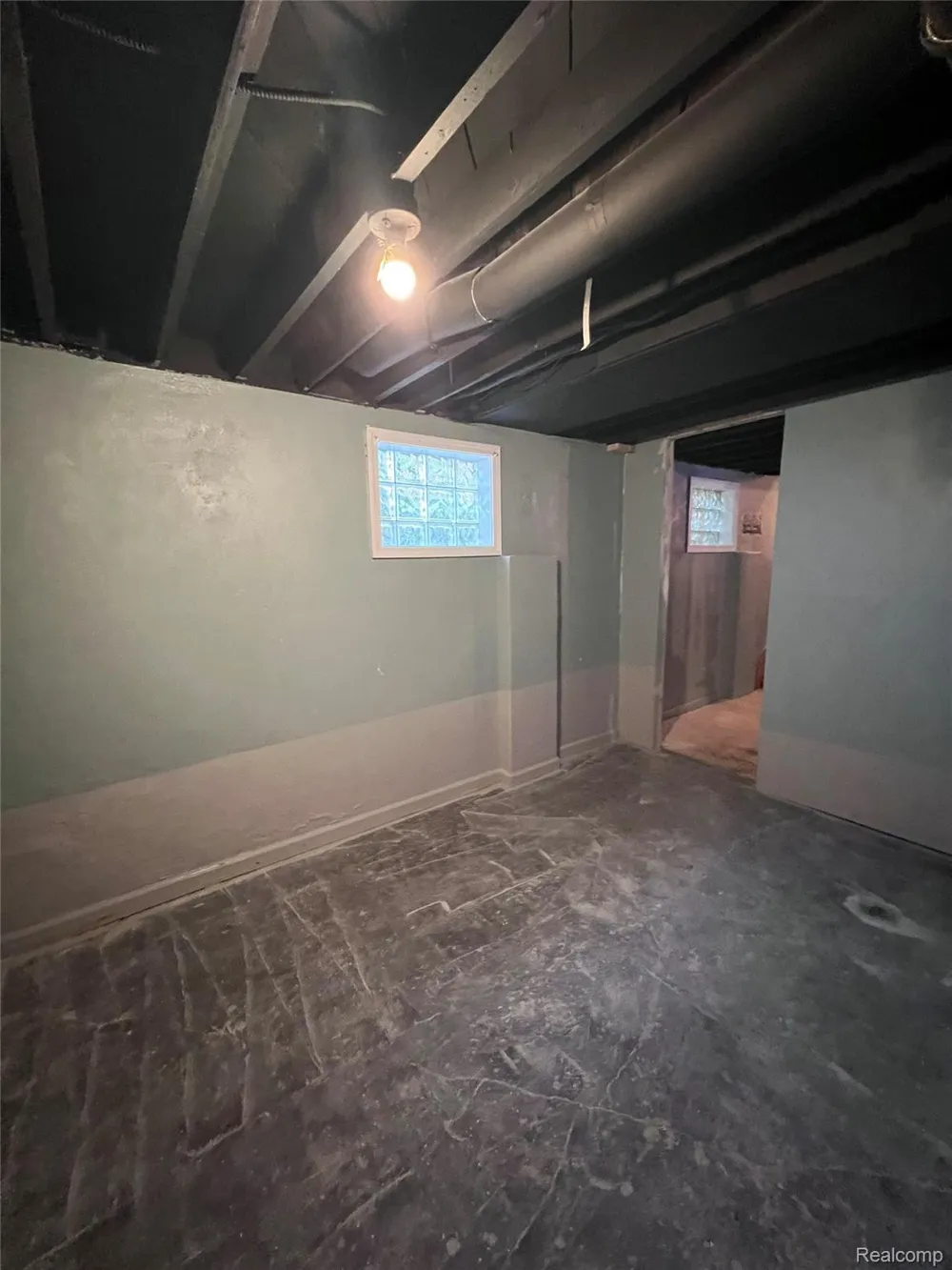 1791 E Saratoga Street Ferndale City, MI 48220
