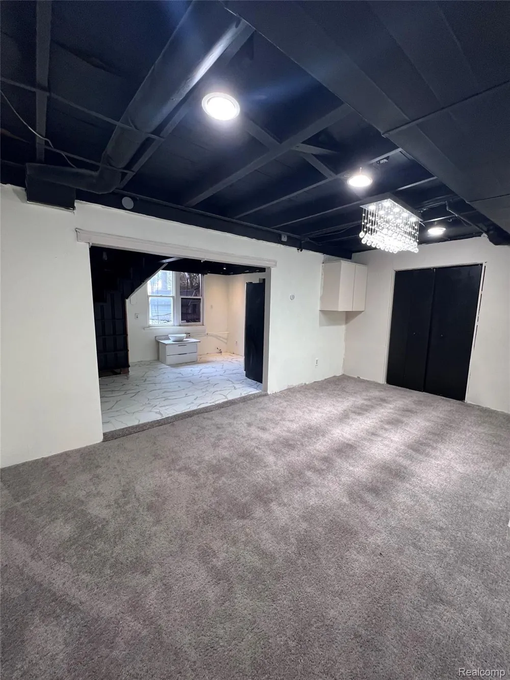 1791 E Saratoga Street Ferndale City, MI 48220