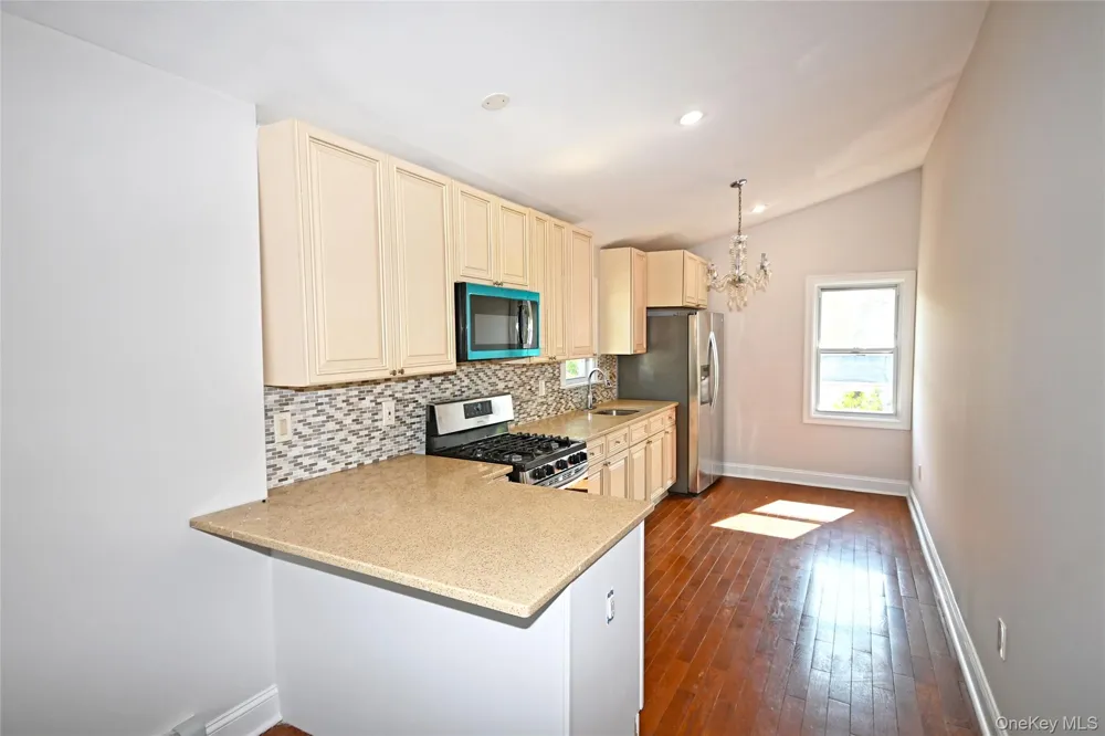 145-29 243rd Street #2 Rosedale, NY 11422