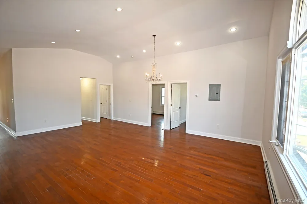 145-29 243rd Street #2 Rosedale, NY 11422
