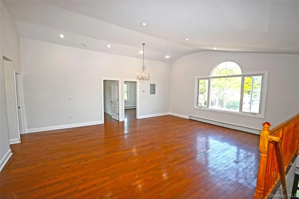 145-29 243rd Street #2 Rosedale, NY 11422