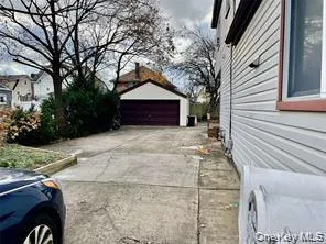 43 Columbia Avenue Cedarhurst, NY 11516
