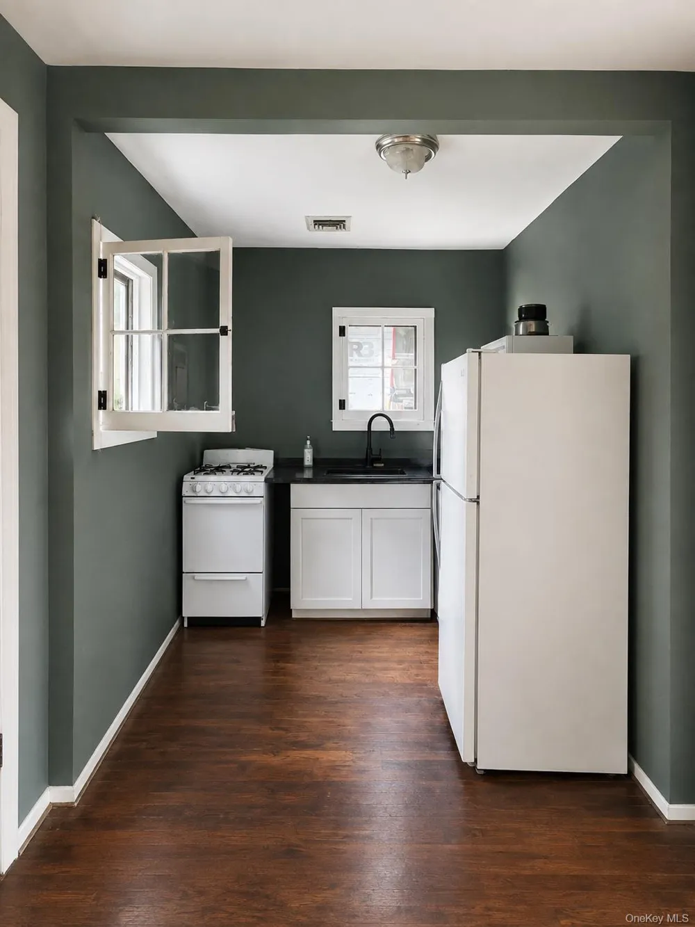 13 Birch Street Middletown, NY 10940