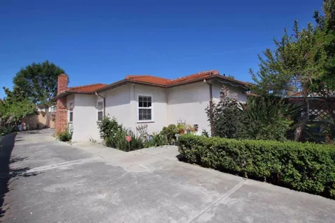 3595 Brookdale Drive