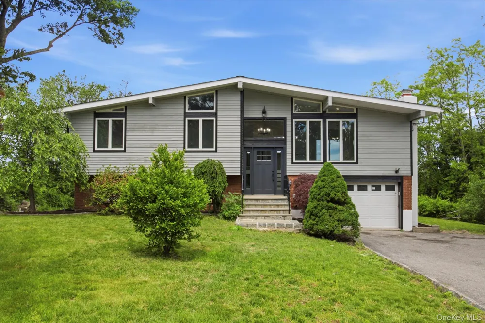 39 Kings Ridge Road Mahopac, NY 10541