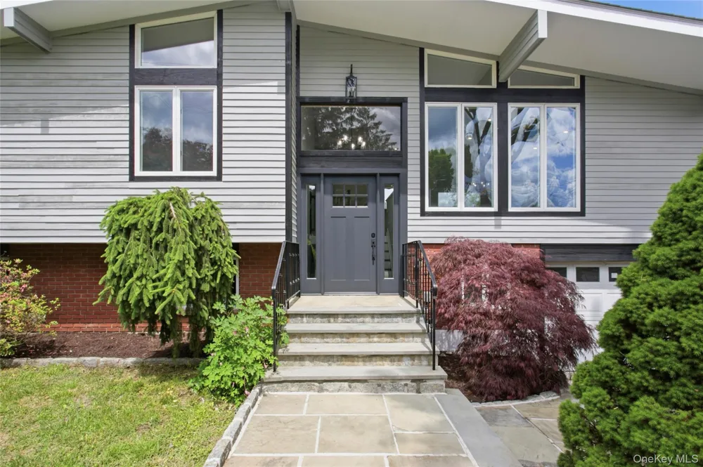 39 Kings Ridge Road Mahopac, NY 10541