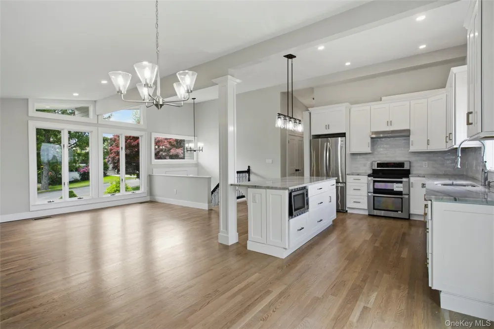 39 Kings Ridge Road Mahopac, NY 10541