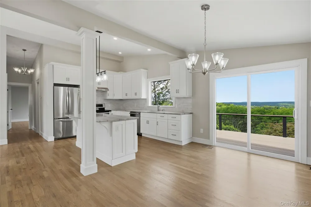 39 Kings Ridge Road Mahopac, NY 10541