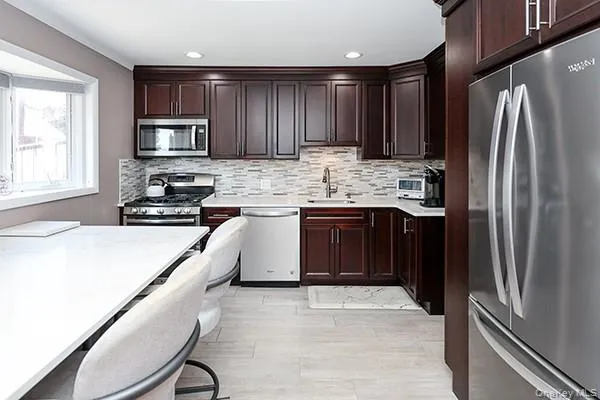 1102 Lawrence Road Bellmore, NY 11710