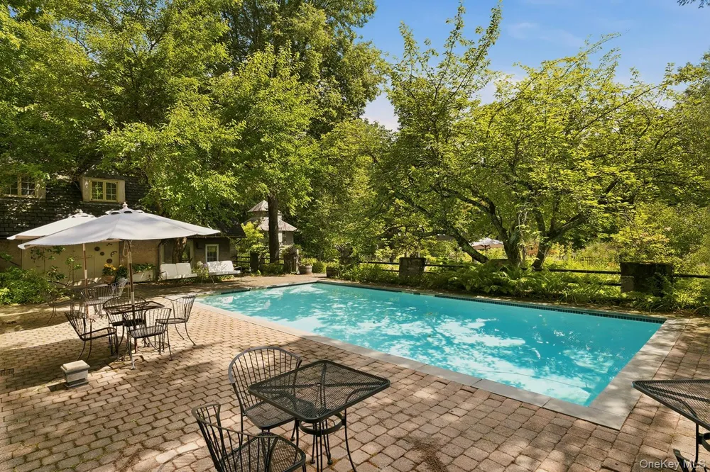 15-18 Normandy Grange Garrison, NY 10524