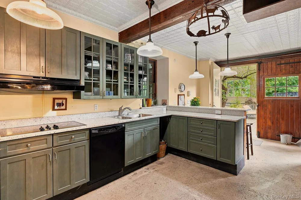 15-18 Normandy Grange Garrison, NY 10524