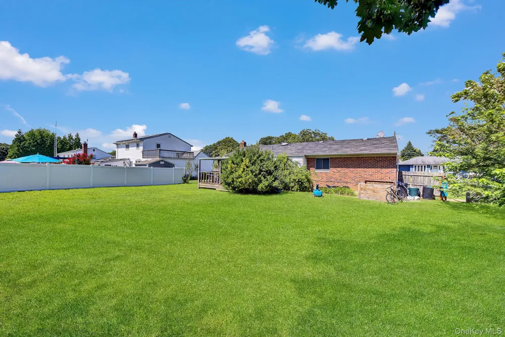 52 Headline Road Deer Park, NY 11729