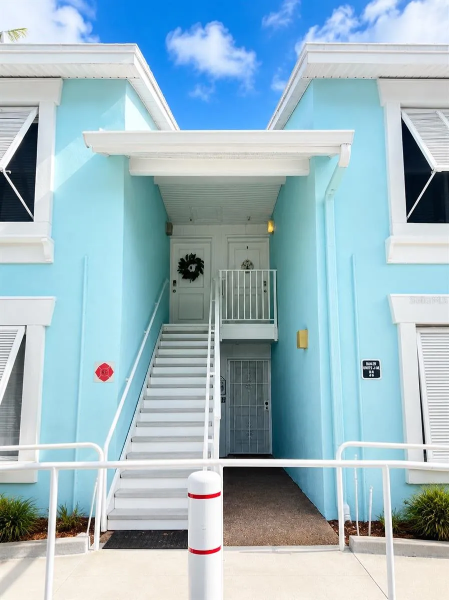 3730 42ND WAY S #H St Petersburg, FL 33711