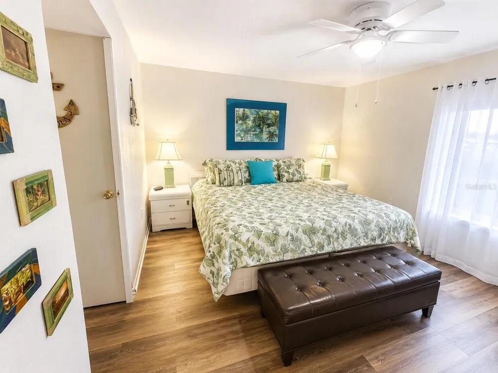 3730 42ND WAY S #H St Petersburg, FL 33711