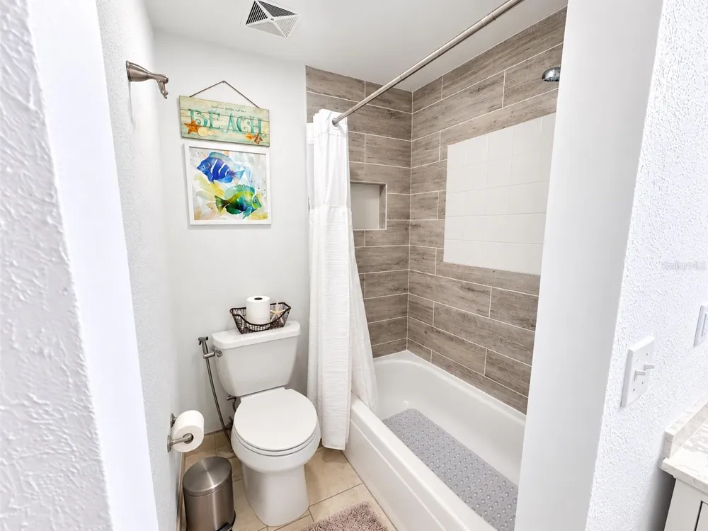 3730 42ND WAY S #H St Petersburg, FL 33711