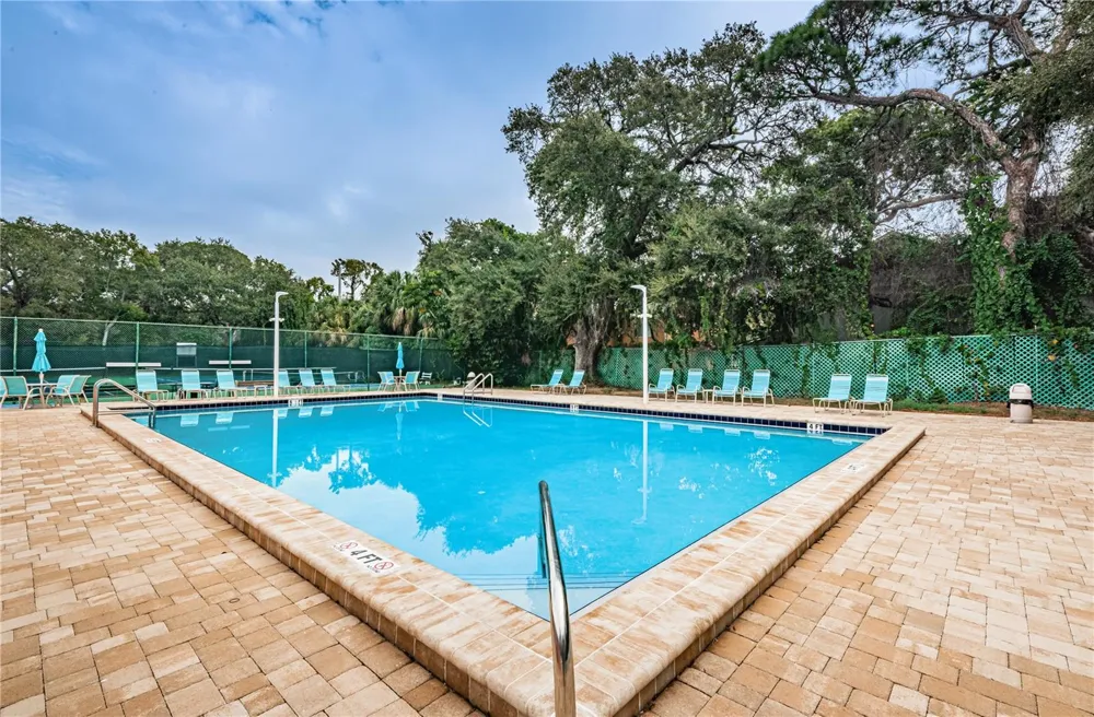 3730 42ND WAY S #H St Petersburg, FL 33711