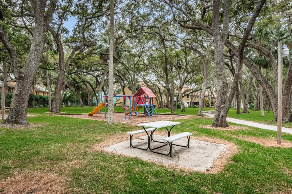 3730 42ND WAY S #H St Petersburg, FL 33711