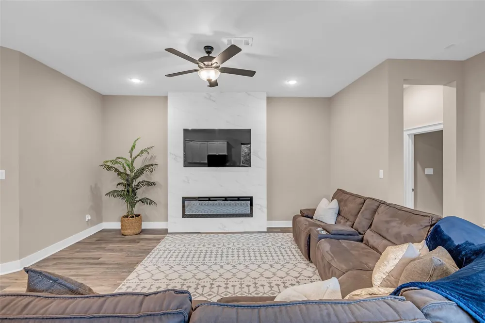 18635 Adventurous Way Cypress, TX 77433