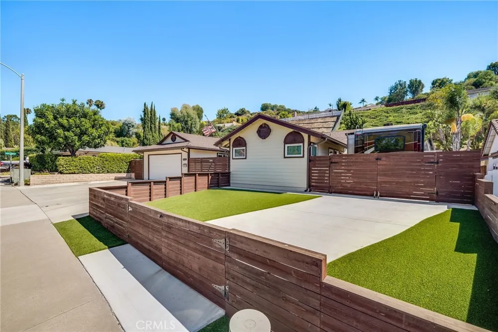 24752 La Plata Laguna Niguel, CA 92677