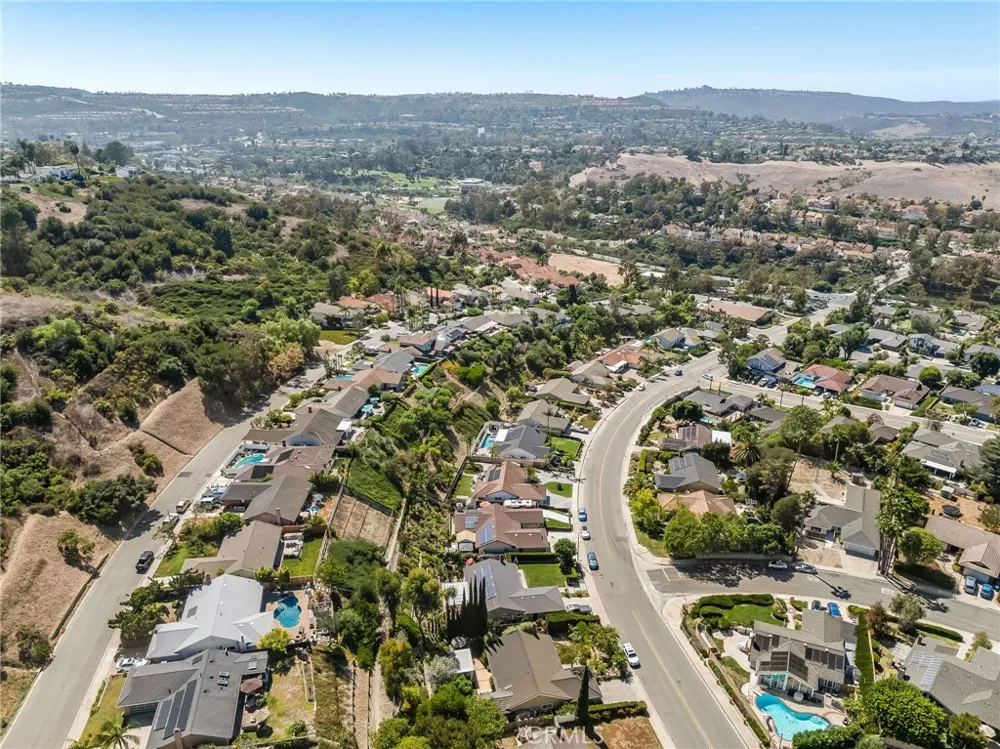 24752 La Plata Laguna Niguel, CA 92677