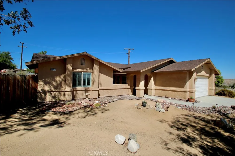 58763 La Mirada Yucca Valley, CA 92284