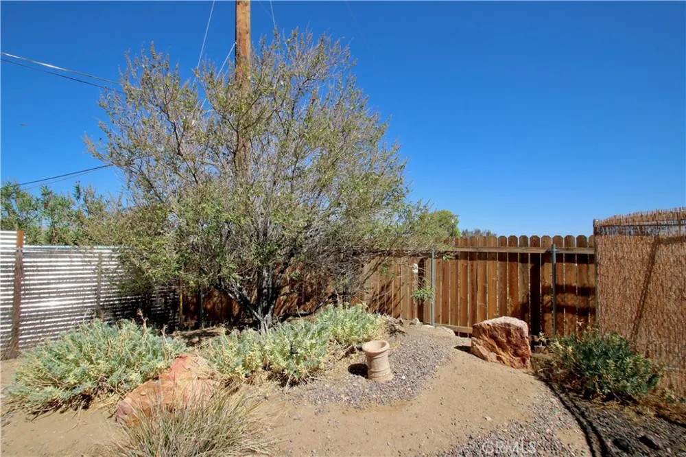 58763 La Mirada Yucca Valley, CA 92284