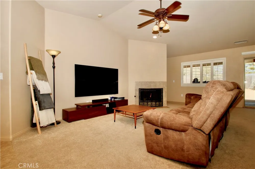 58763 La Mirada Yucca Valley, CA 92284