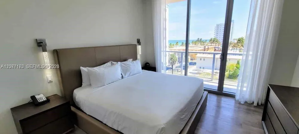 777 Ocean Dr #N510 Hollywood, FL 33019